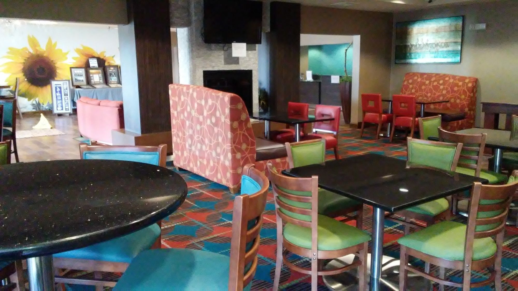 Junction City Inn & Suites Luaran gambar